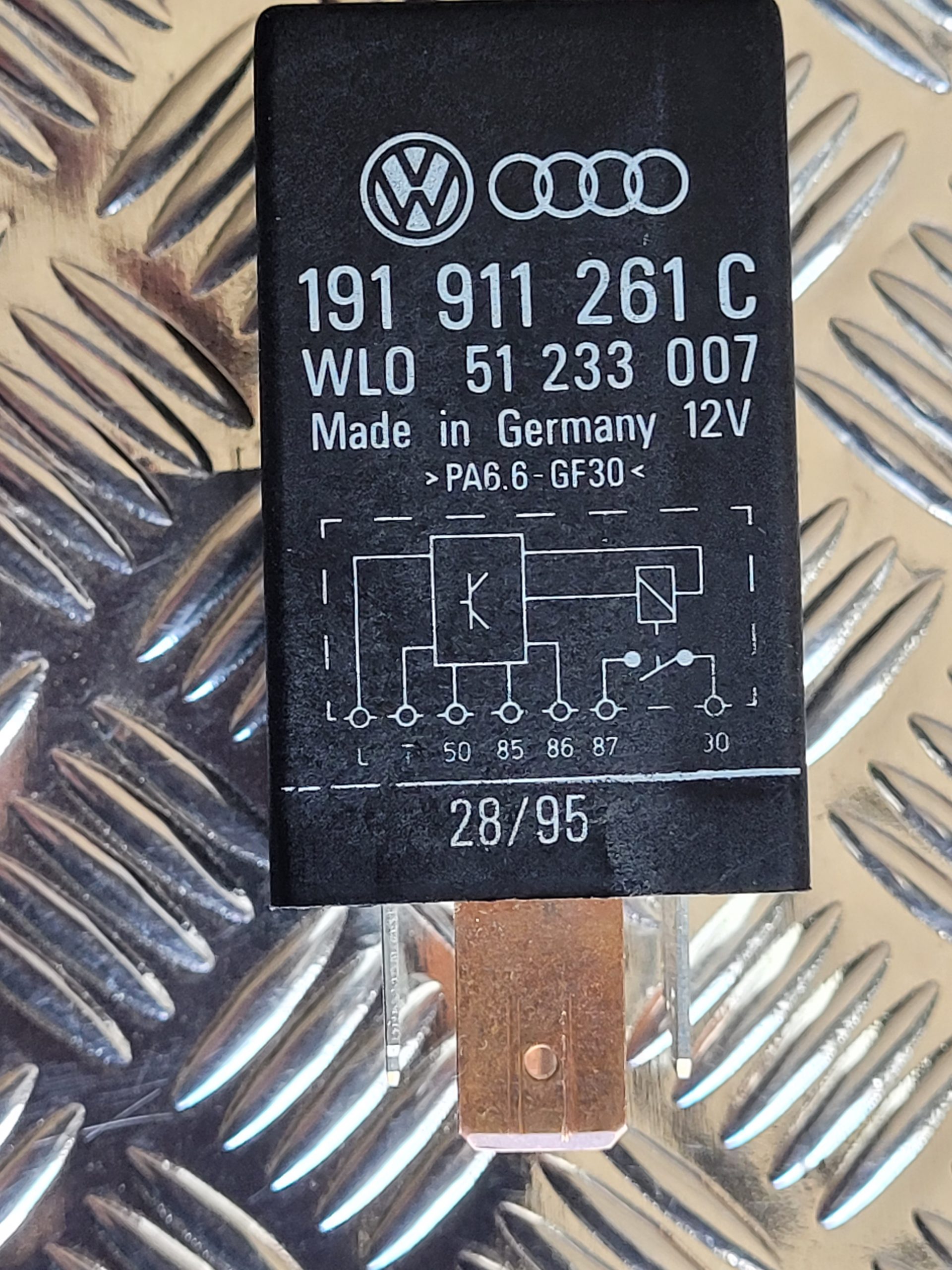 VW TRANSPORTER Glühkerzenrelais 191911261C WL0 51 233 007 – Bild 4